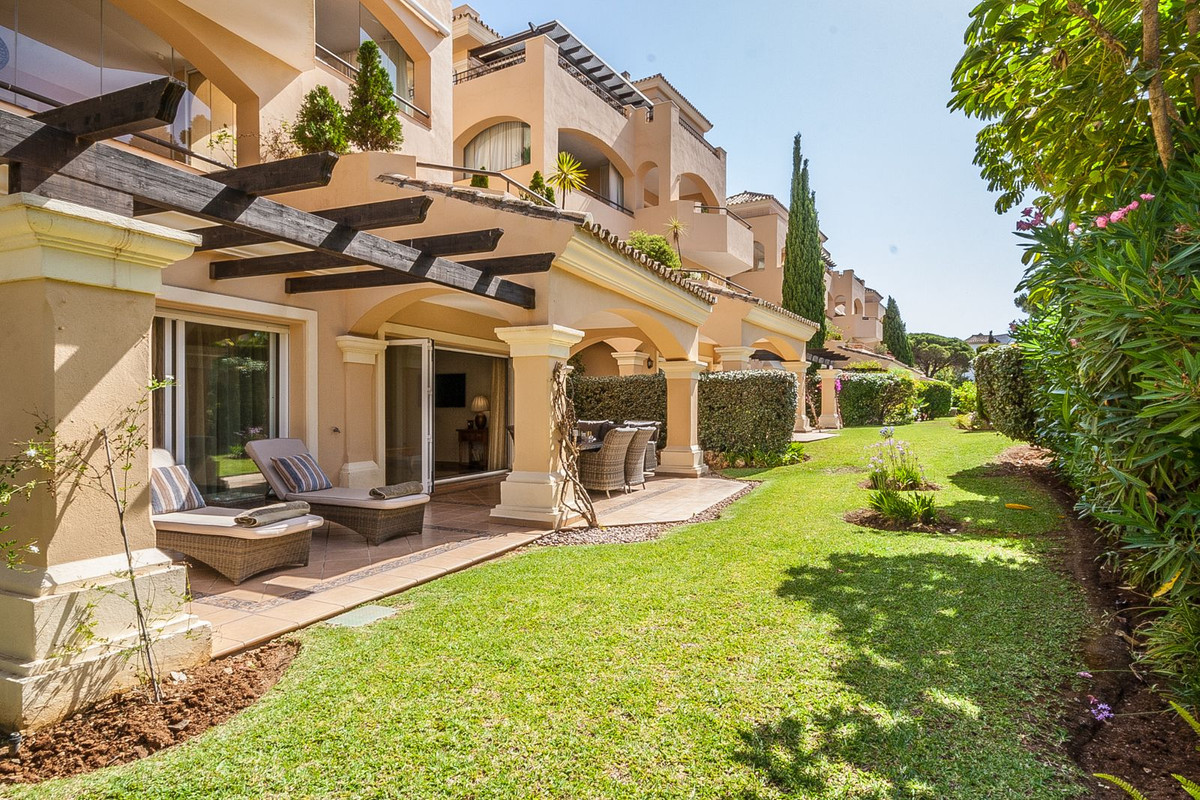 Apartment for Sale in Elviria Costa del Sol